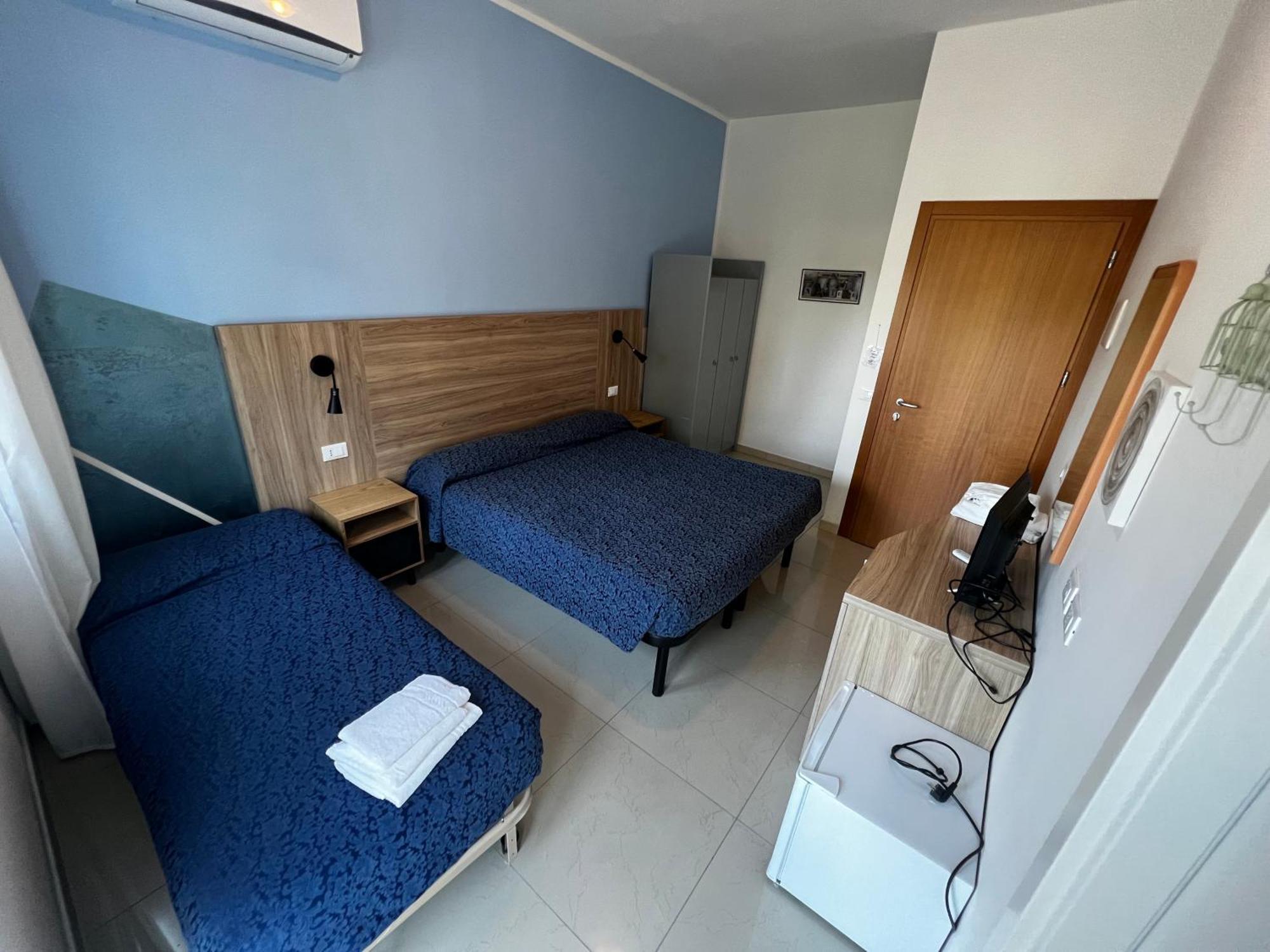 Club Vacanze In تّشيرفييا المظهر الخارجي الصورة